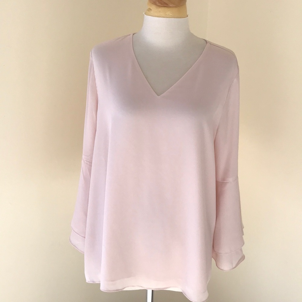 ALFANI Size 16P blush V neck layered bell sleeve top